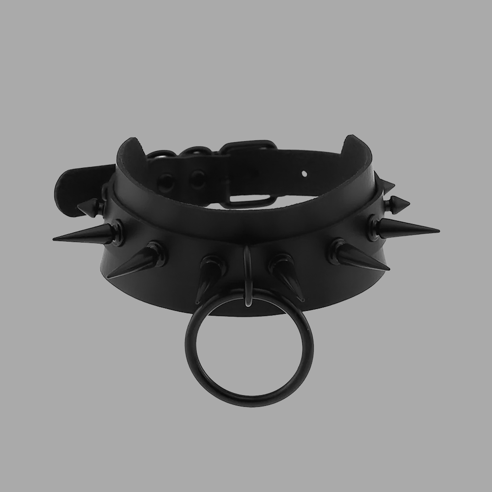 SPIKED RING COLLAR